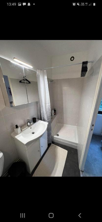 T2 Proche Gare Avec Wifi 1er Etage Apartment Chartres